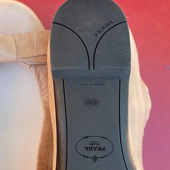 Prada flats - Picture 5 of 9